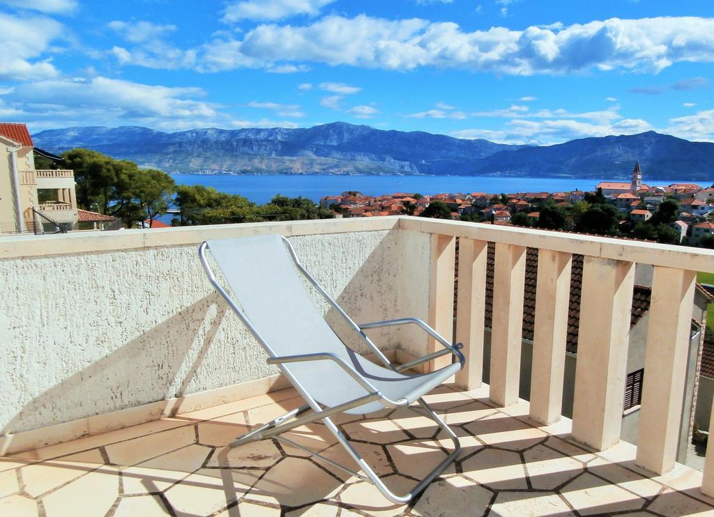 Panorama Postira Apartments Extérieur photo